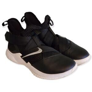 Nike Lebron Soldier 12 XII TB Black High Top Sneakers Sz 7 Men's / 9 Womens